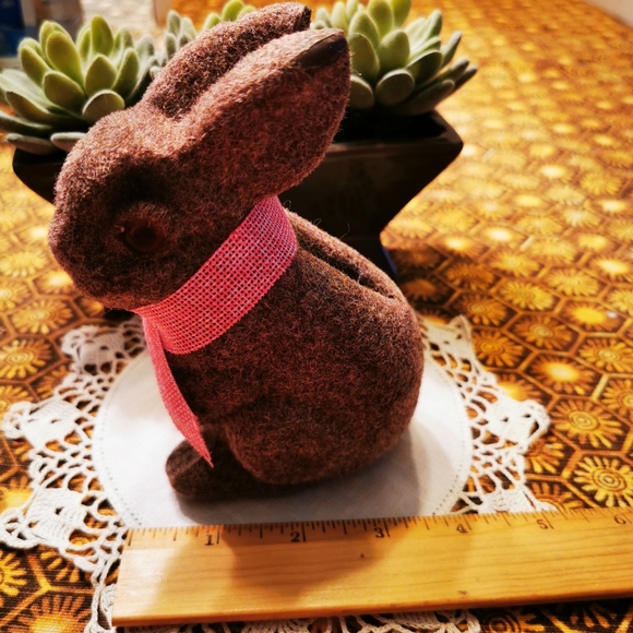 Vintage Flocked Bunny Rabbit Coin Bank - Picture 13 of 13